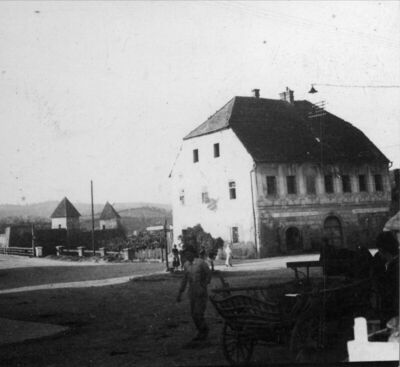 Hrvatska Kostajnica - Jednokatna bivša trgovačka kuća Sonnen
