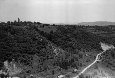 Zrin (Dvor na Uni) - Stari grad - S jugoistočne strane staro