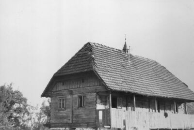 Grabovac Banski (Petrinja) - Podzidana drvena katnica sa žel