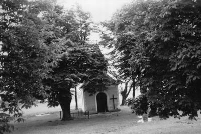 Topolovac (Sisak) - Kapela, izvan kompleksa Poljoprivrednog 