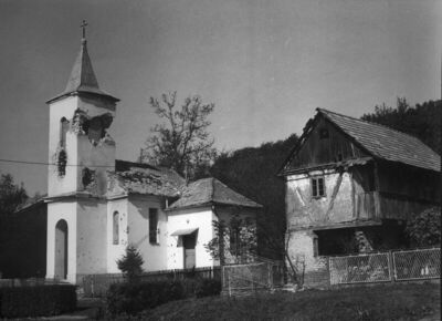 Novska - Crkva sv. Dimitrija - Vanjština - pogled s jugozapa