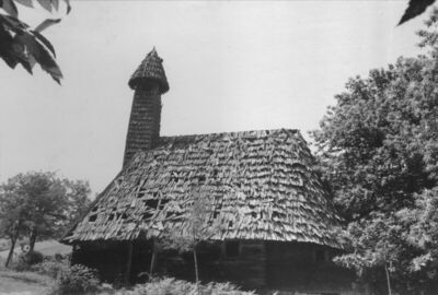 Ljeskovac (Dvor na Uni) - Pravoslavna kapela sv. Spasa - van