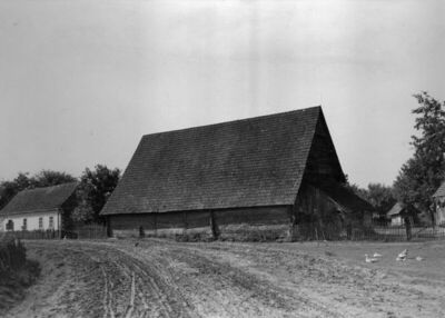 Osekovo (Popovača) - Seljačka drvena katnica - gospodarska z