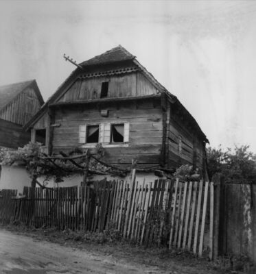 Bistrač (Sunja) - Stambena katnica kbr. 49, građena 1710. go