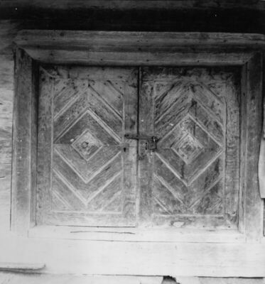 Gušće (Sisak) - Ulazna vrata katnice kuće kbr. 204; vlasnica
