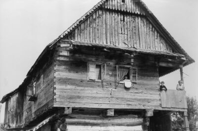 Hrastovica (Petrinja) - Zadružna kuća Sigur, kbr. 50, istočn