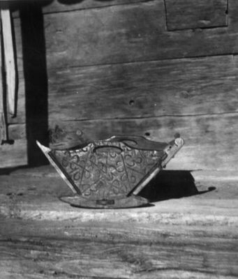 Krapje (Jasenovac) - „Zipka“ - kolijevka iz hrastovine, sast