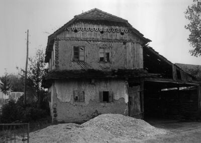 Donji Javoranj (Dvor na Uni) - Kuća Janje Žunić, pogled na z