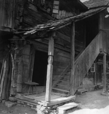 Selišće Sunjsko (Sunja) - Stubište drvene katnice kbr. 67; v