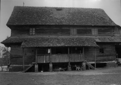 Drenov Bok (Jasenovac) - Drvena katnica podzidana ciglom, gr