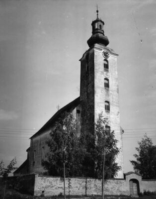Kutina - Župna crkva Majke Božje Snježne - Vanjština - pogle