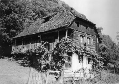 Struga Banska (Dvor na Uni) - Kuća Rade Tučkovića, šogled na