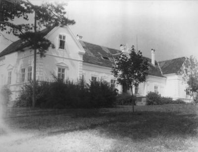 Kutina - Bivši ladanjski dvorac Erdödy (kurija) - U vrijeme 
