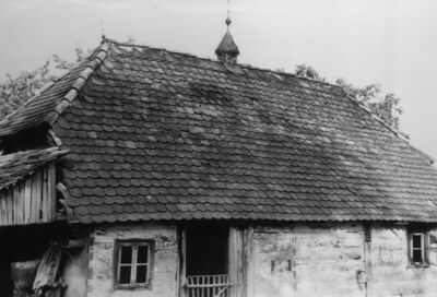 Grabovac Banski (Petrinja) - Prizemna brvnara s dimnjakom s 