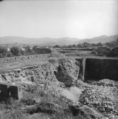 Hrvatska Kostajnica - Stari grad - Oštećenje dvorišne strane