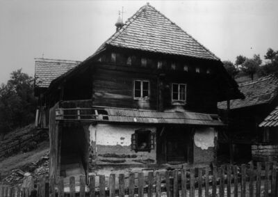 Gorička (Dvor na Uni) - Kuća Duje Kukića, zabatno pročelje, 