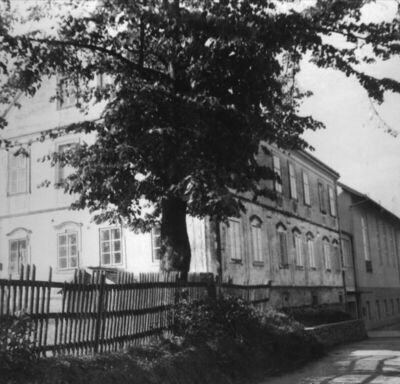 Kutina - Bivši ladanjski dvorac Erdödy (kurija) - Vanjština 