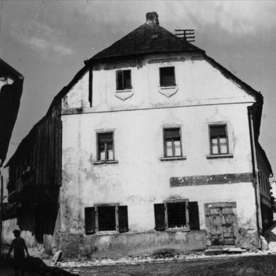 Hrvatska Kostajnica - Ulica Vladimira Nazora kbr. 1, pogled 