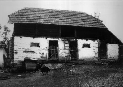 Donja Stupnica (Dvor na Uni) - Štala Mirka Ljubičića