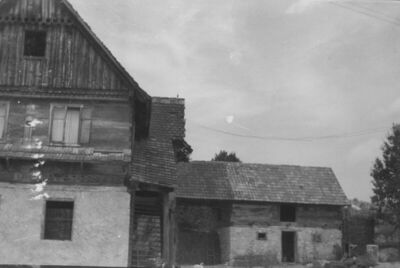 Blinja (Petrinja) - Gospodarske zgrade (sjenik i štale), pri