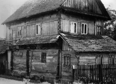 Gradusa Posavska (Sunja) - „Čardak“ čije su mosnice prizemlj