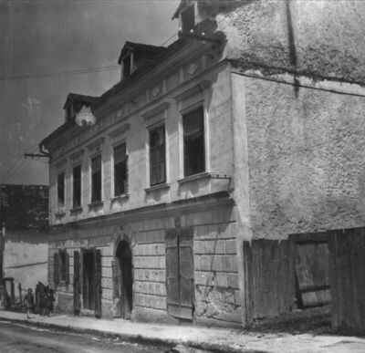 Hrvatska Kostajnica - Ulica Davorina Trstenjaka, kbr. 34, ul
