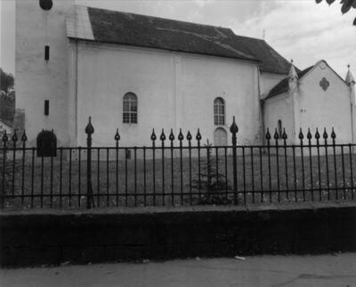 Hrvatska Kostajnica - Župna crkva sv. Nikole - Vanjština - p