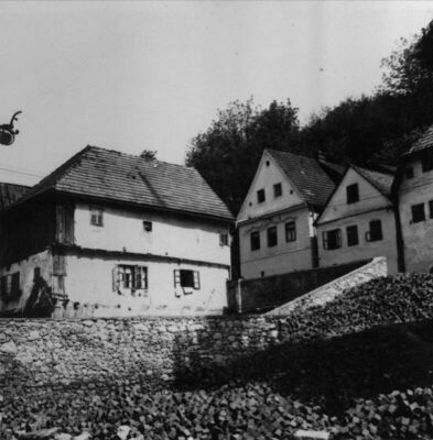 Hrvatska Kostajnica - Ulica Davorina Trstenjaka, kbr. 13, po