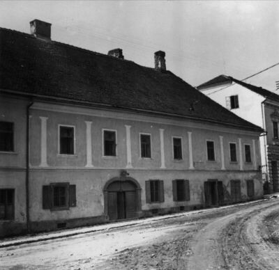 Hrvatska Kostajnica - Ulica Vladimira Nazora kbr. 3, ulično 
