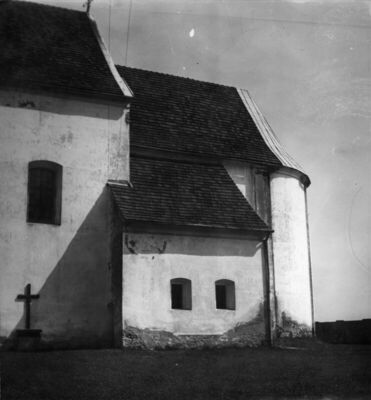 Kutina - Župna crkva Majke Božje Snježne - Vanjština - pogle