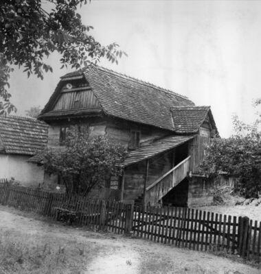 Gornja Letina (Sunja) - „Iža“ s kraja 19. stoljeća, vlasnik 