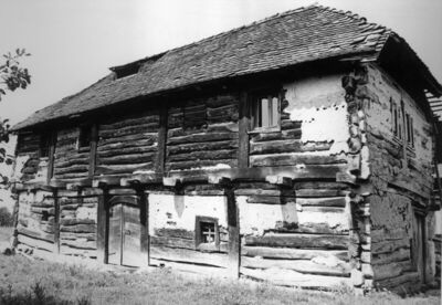 Švrakarica (Dvor na Uni) - Kuća Ruže Medaković, drvena katni