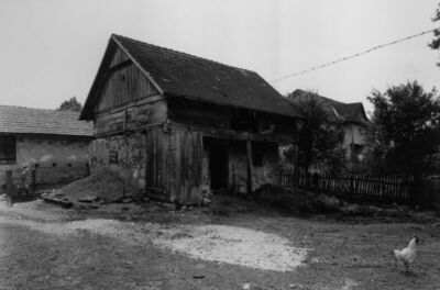 Hrastovica (Petrinja) - Štala, zidana od kamena s gornjim dr