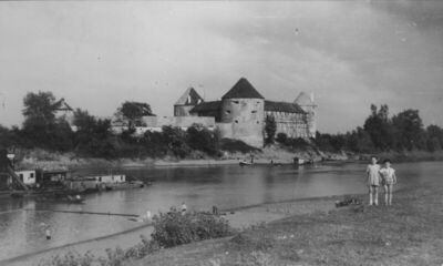 Sisak - Stari grad - Opći pogled s Kupe; trakt nad Kupom u t